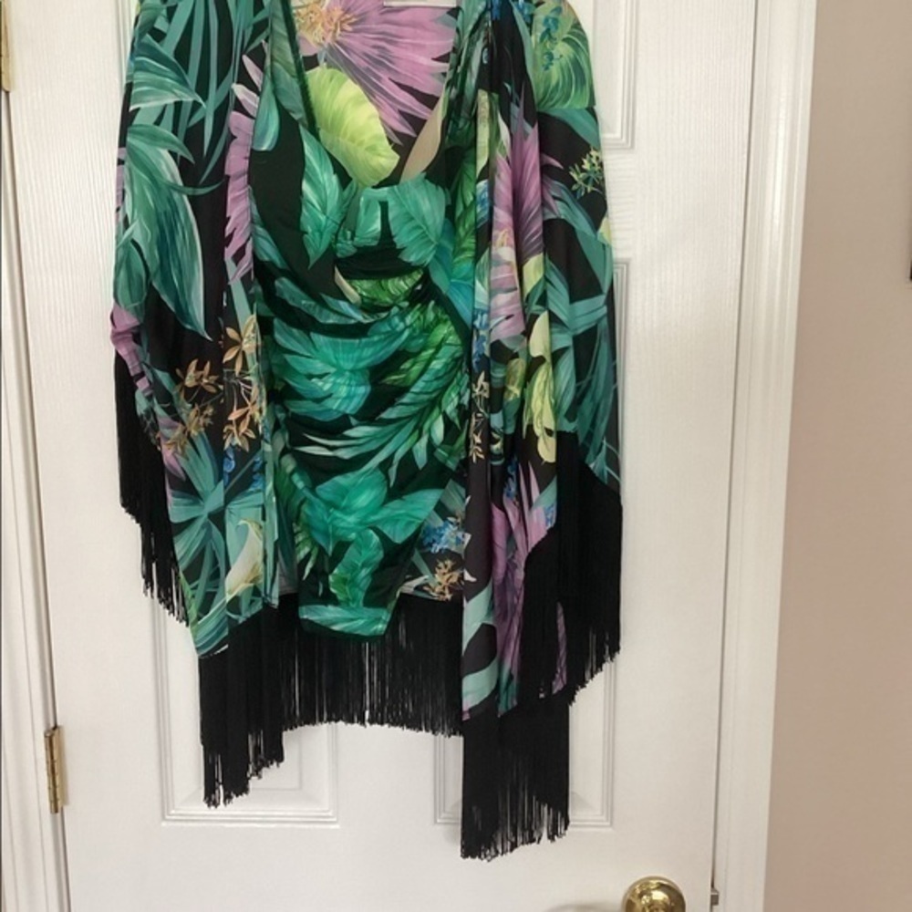 ZARA Tropical Cover up Size Medium - Picture 4 of 7